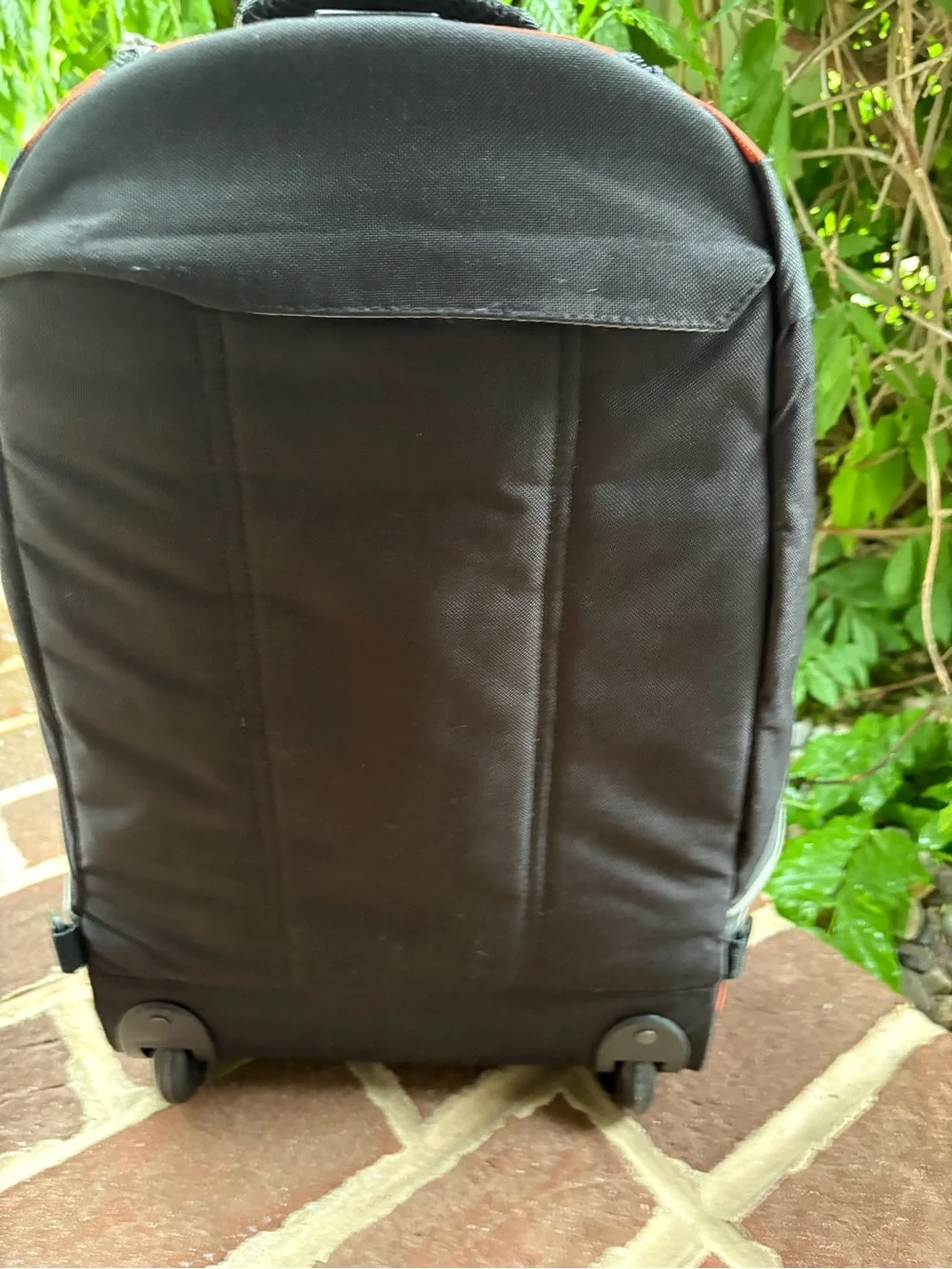 Jeep Rolling Backpack Carry On Luggage in Orange and Black CLEAN Good Condition
